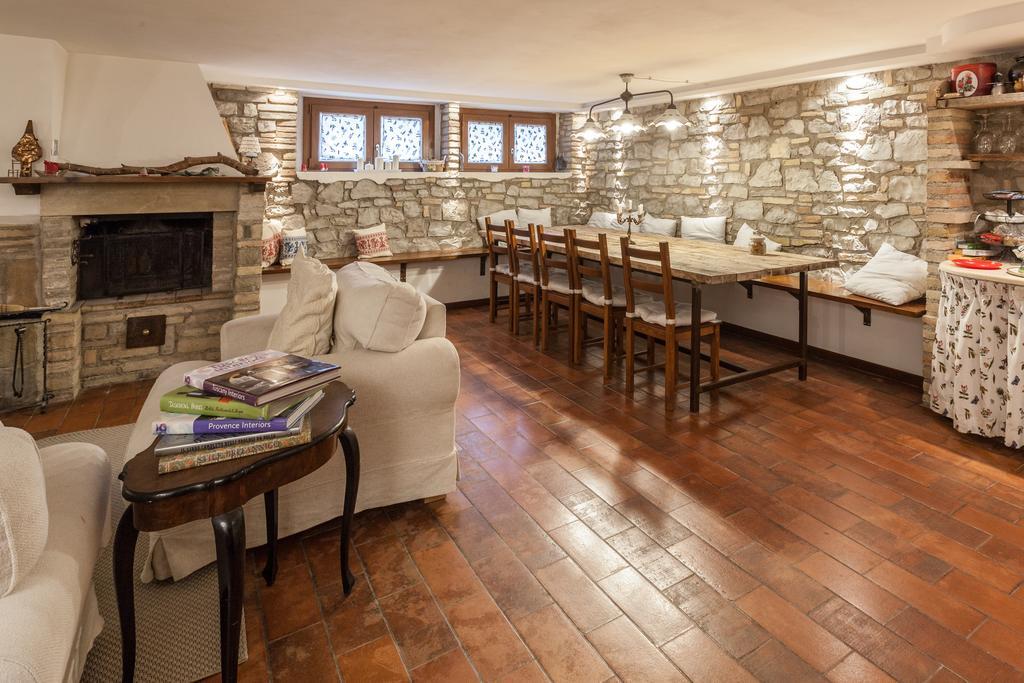 Assisi Charme Bed and Breakfast Buitenkant foto